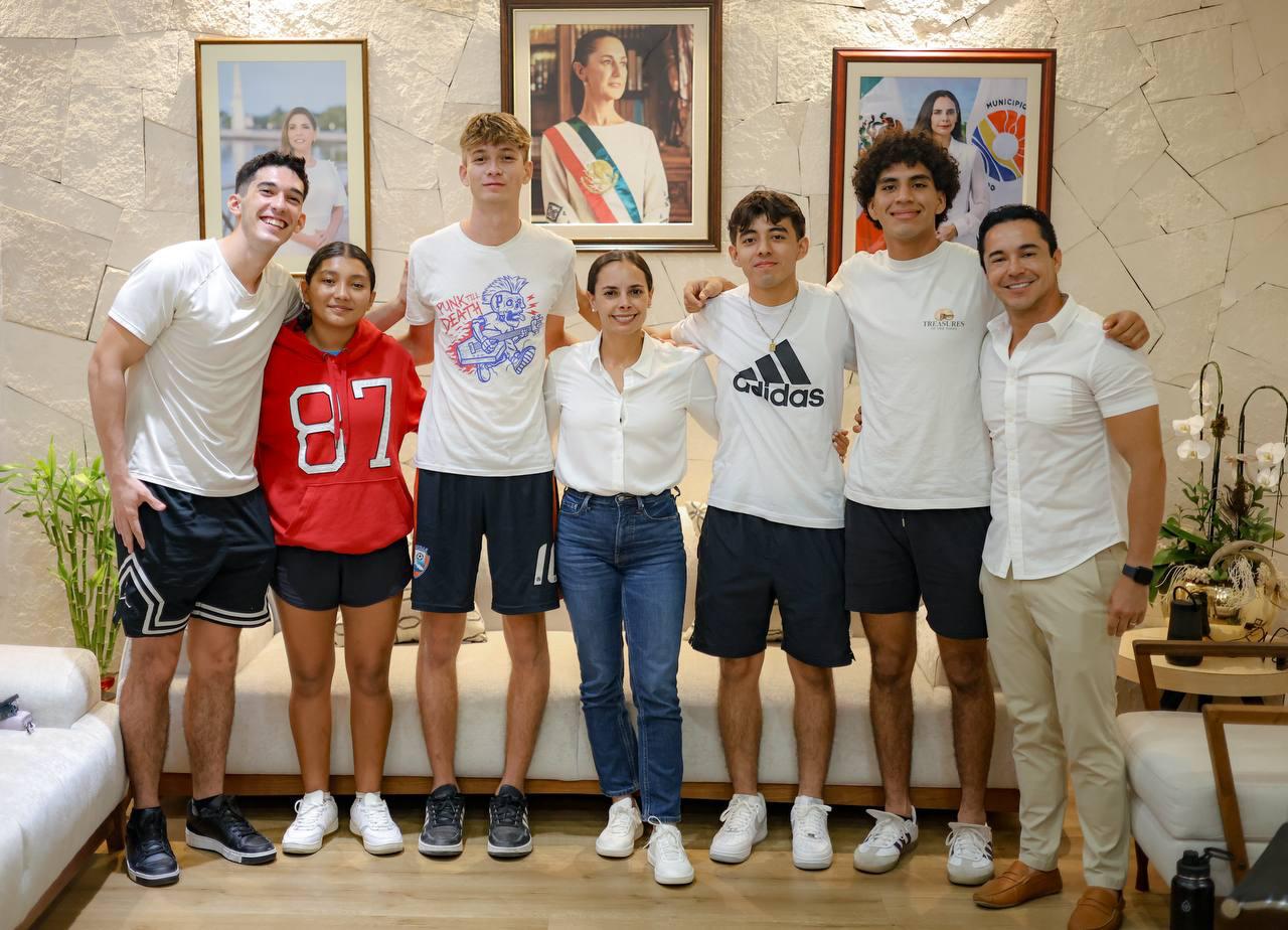 uploads/6/32/01 (433).Jpg